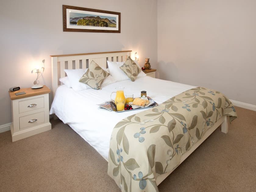 Romantic double bedroom | 22 Rose Terrace, Keswick
