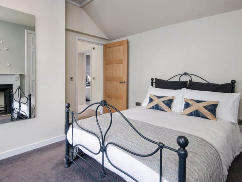 Comfy double bedroom | Knocktinkle - Gatehouses of Fleet, Gatehouse of Fleet