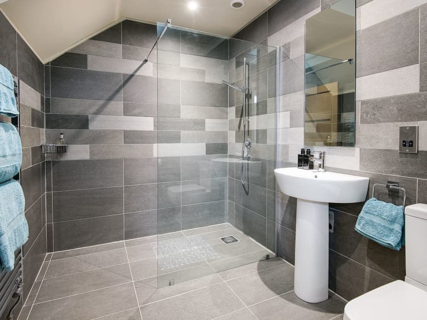 Fabulous shower room with walk-in shower | Knocktinkle - Gatehouses of Fleet, Gatehouse of Fleet