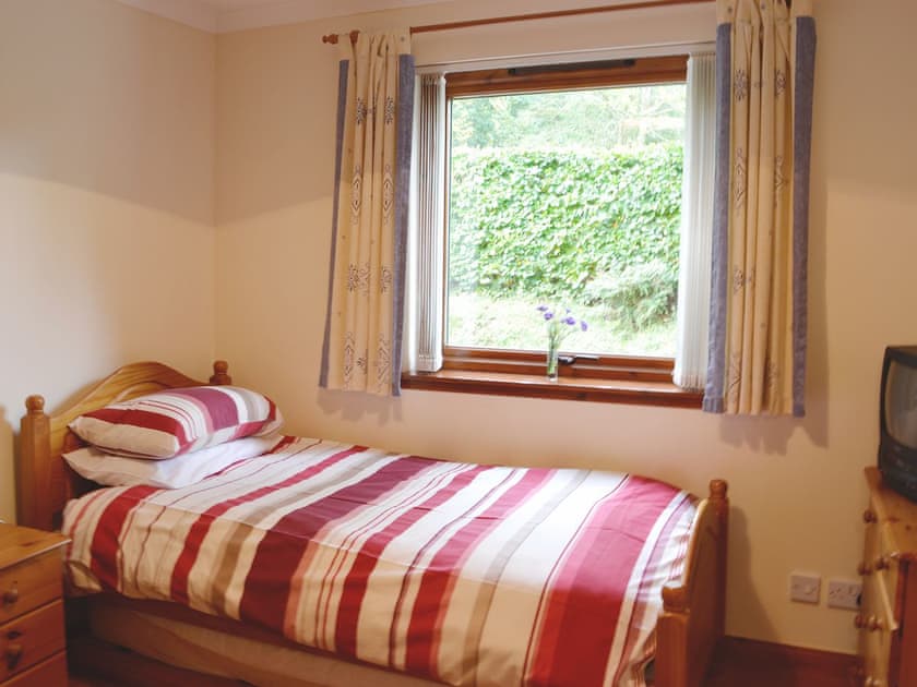 Single bedroom | Inzievar - Inzievar, Oakley, nr. Dunfermline