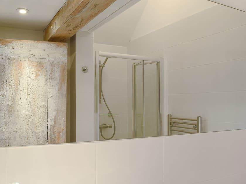 Shower room | Coach Cottage - River Nene Cottages, Water Newton, near Peterborough
