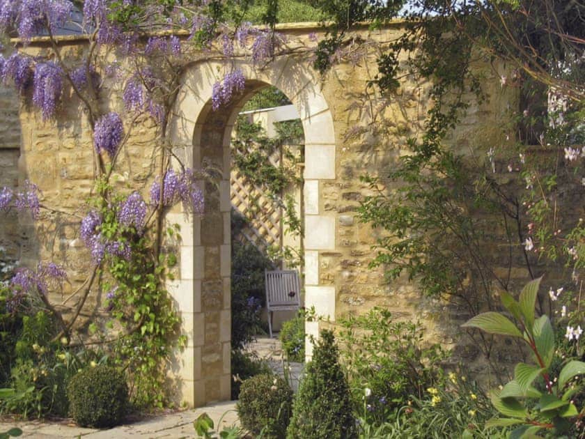 Garden feature | Bruern Holiday Cottages, Bruern, near Chipping Norton