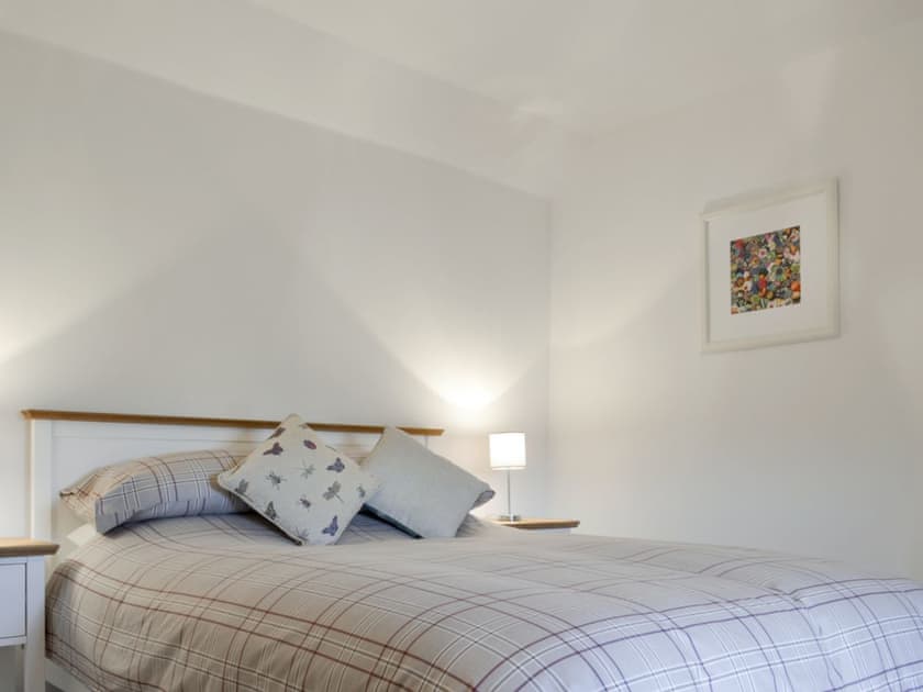 Comfortable double bedroom | Mary’s Cottage, Clachan, Staffin