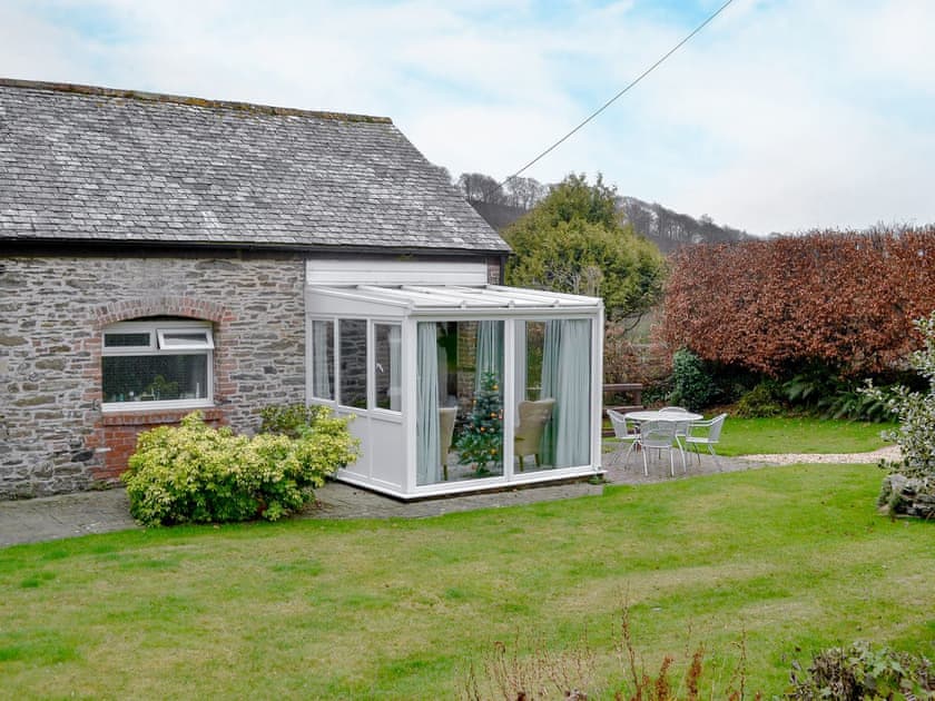 Delightful garden and grounds | Dairy Cottage, Barnstaple