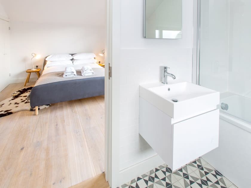En-suite | Laurel Studio, Aldeburgh