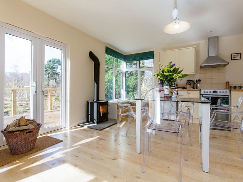 Light and airy living space | The Retreat, Aldringham, near Aldeburgh