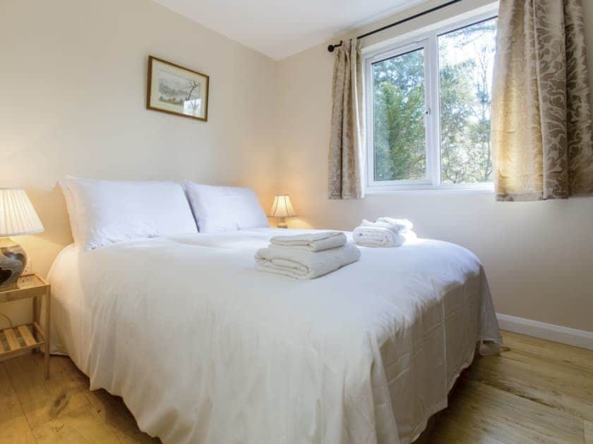 Relaxing double bedroom | The Retreat, Aldringham, near Aldeburgh