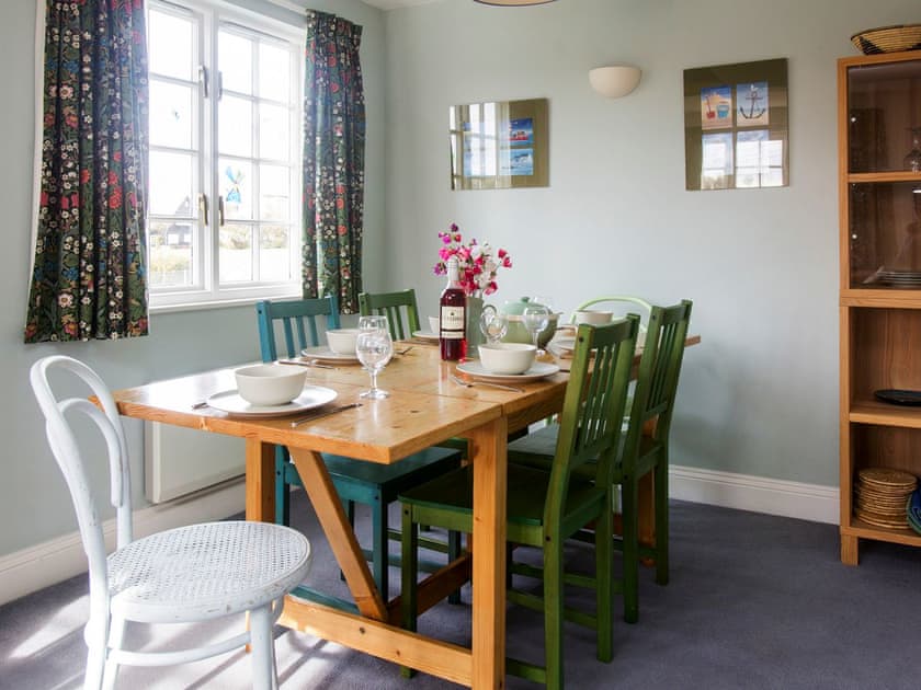 Convenient dining area | 1 Bell Lodge, Thorpeness, near Aldeburgh