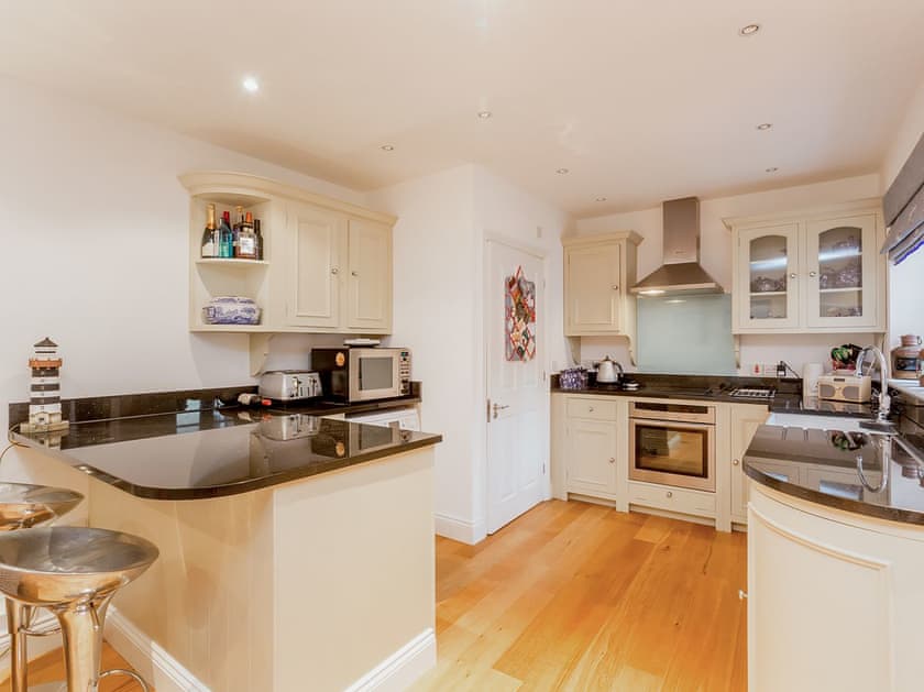 Kitchen area | The Lobster Pot - Aldeburgh Coastal Cottages, Aldeburgh, near Saxmundham