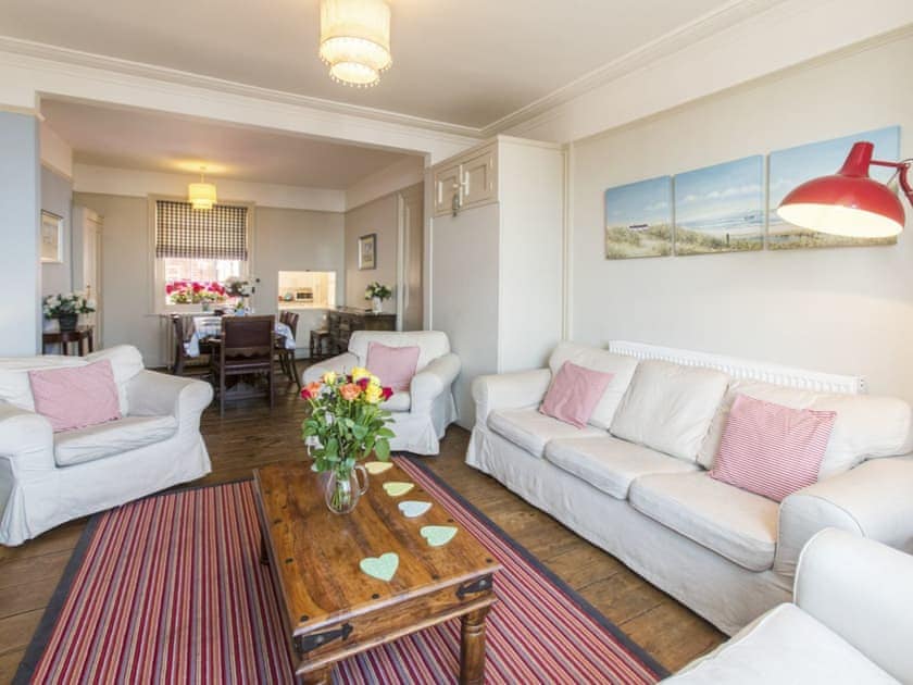 Comfy seating in living area of living and dining room | Market Cross Place, Aldeburgh