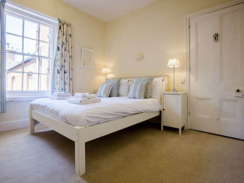 Relaxing second double bedroom | Market Cross Place, Aldeburgh