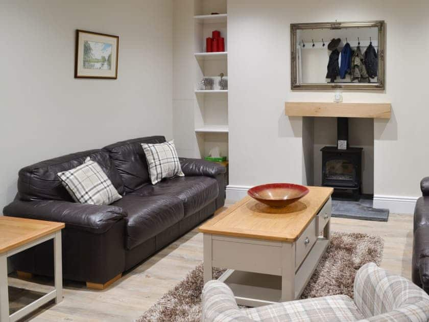 Comfortable contemporary leather furniture | Pear Tree Cottage and The Granary, East Witton, near Leyburn