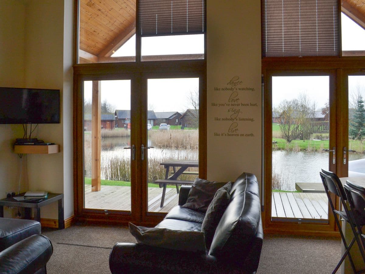 Campbell Lodge - Holiday lodge in Central England - Image 2