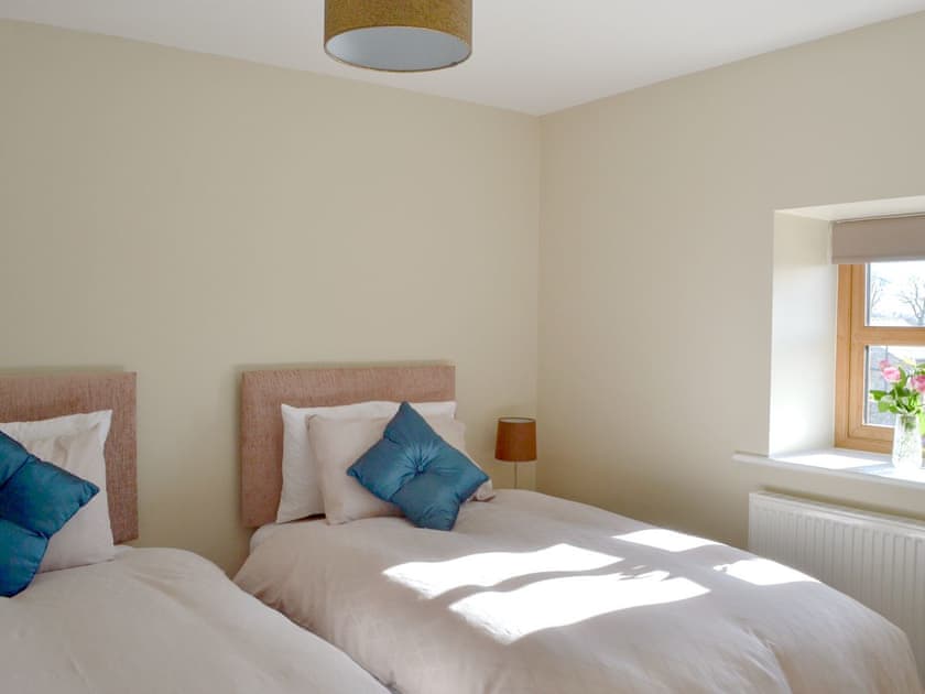 Comfy twin bedroom | Holgate’s Granary, Pendleton, near Clitheroe