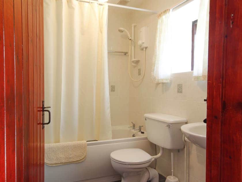 Bathroom with shower over bath | Rose - East Rose, St Breward, near Bodmin