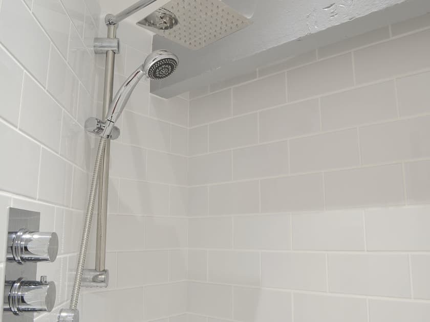 Shower room | Seascape, New Quay