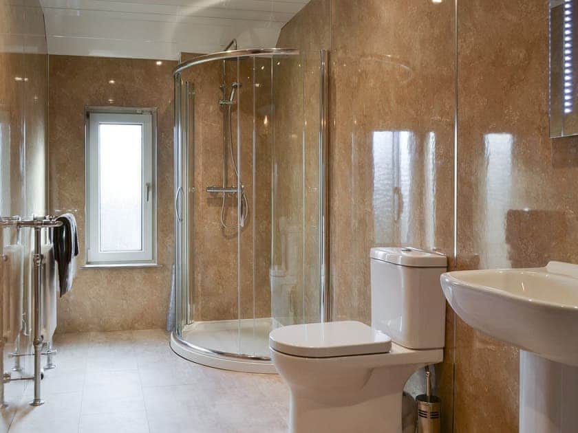 Shower room | Crossfeld, Keswick