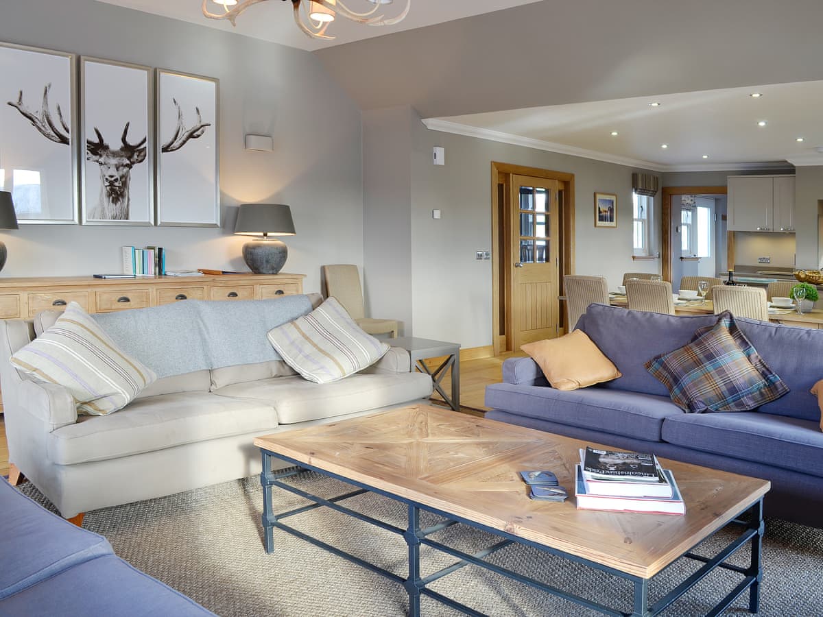 Canterland Lodge - Image 2