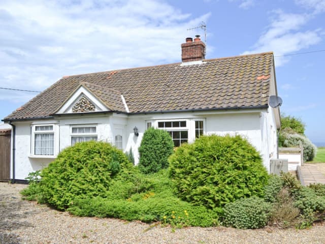 Hertsmerry Cottage Ref 16715 In Sidestrand Near Cromer Norfolk