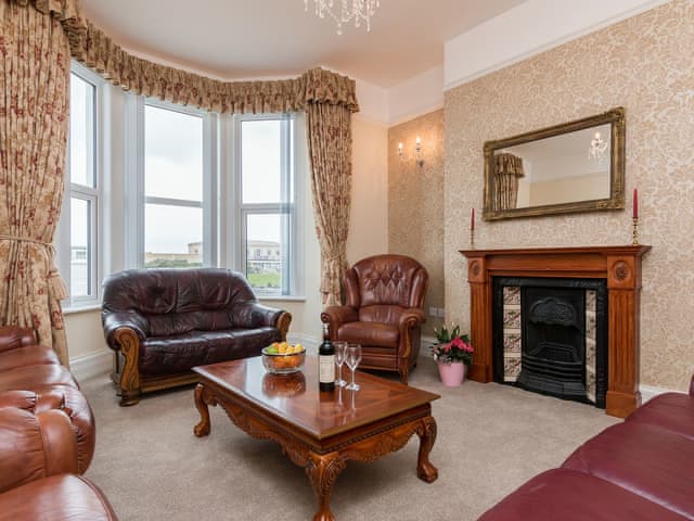The Beach House Ref Ukc1483 In Weston Super Mare Somerset