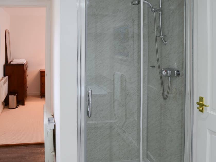 en suite bathroom with separate shower cubicle | The Cottage - Rispond Estate, Rispond, near Durness