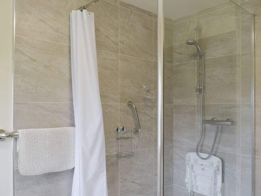 Stylish walk-in shower cubicle | Roe Cottage - Fallow House and Roe Cottage, Paythorne, near Skipton