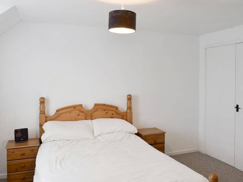 Comfortable double bedroom | Listers Lodge, Brotton, near Saltburn-by-the-Sea