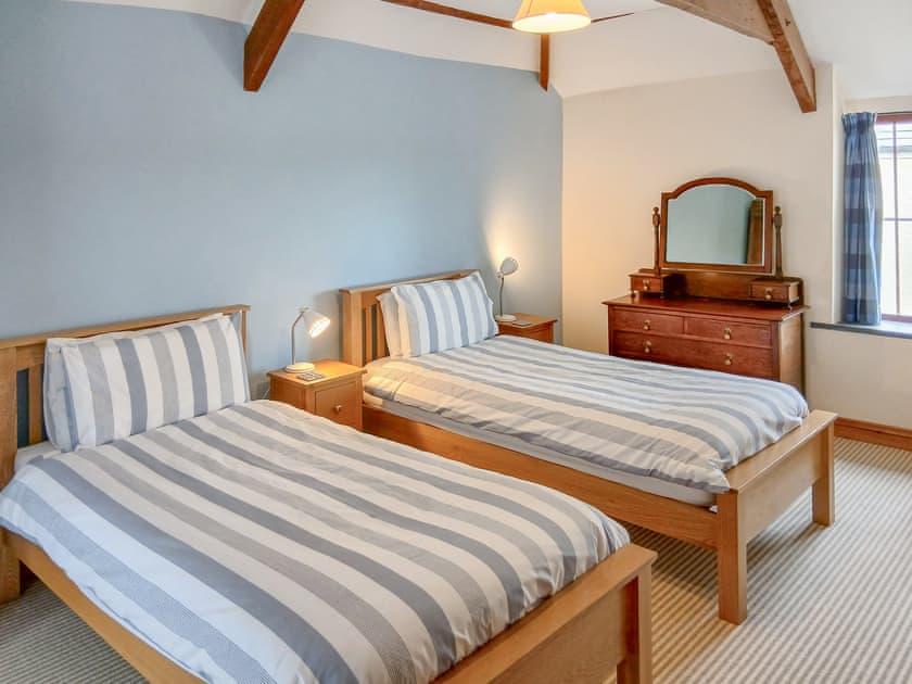Cosy twin bedroom | Beckaveans Granary - Beckaveans, Jacobstow, near Bude