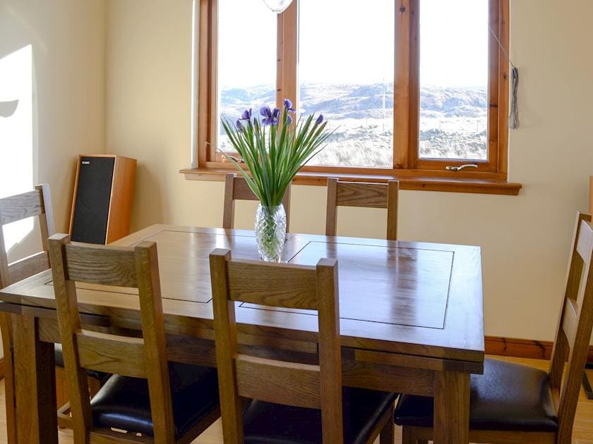 Charming dining area | Creagach, Achnacarnin, near Lochinver
