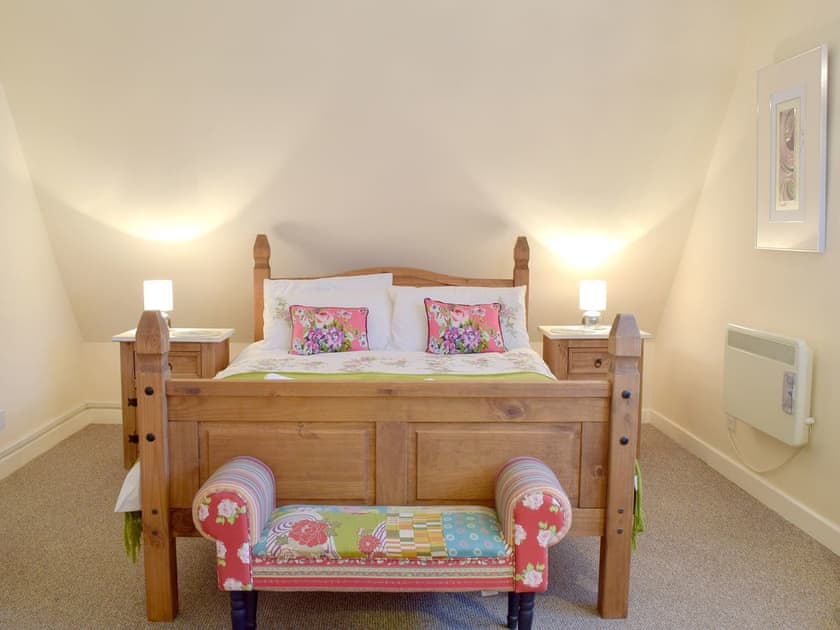 Comfortable double bedroom | Garden Cottage, Wangford, near Southwold