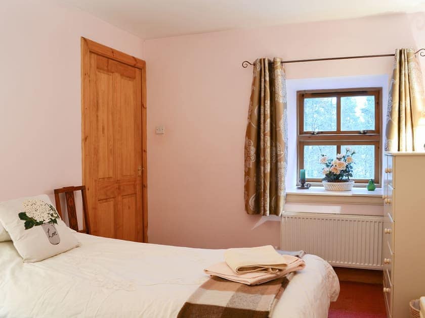 Twin bedroom | The Granary, Lanton, near Jedburgh