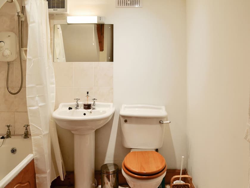 Bathroom | The Granary, Lanton, near Jedburgh