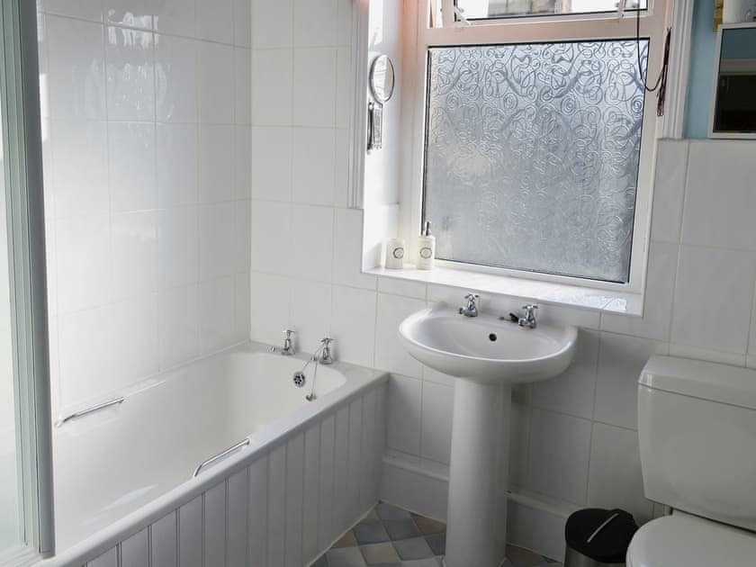 Bathroom | Low Fold Cottage, Langcliffe, near Settle