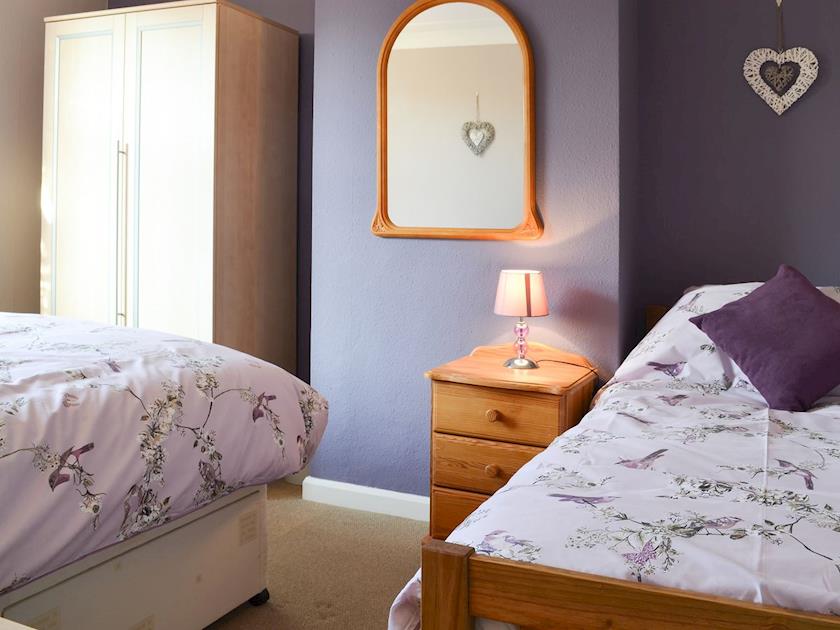 Charming twin bedded room with double and single bed | Pam’s Plaice, Offord D’Arcy, near Godmanchester