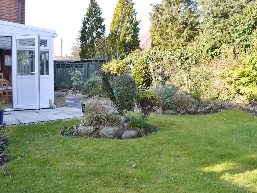 Lovely garden | Pam’s Plaice, Offord D’Arcy, near Godmanchester