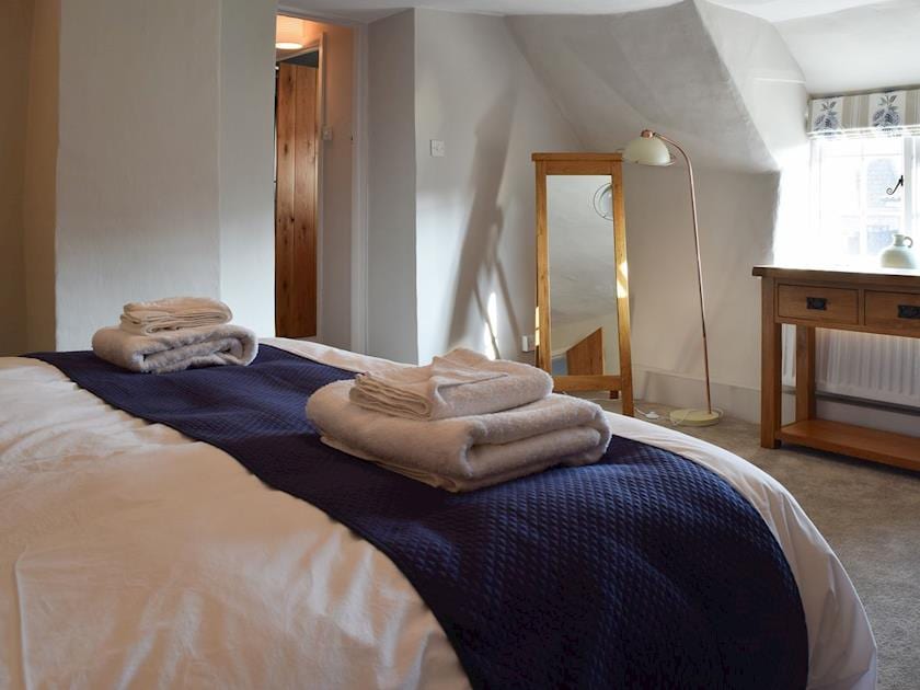 Double bedroom | Dick’s Cottage, Cottesmore, near Oakham