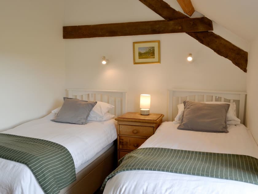 Cosy twin bedroom | Bryn Gwnog, Llanrwst, near Betws-y-Coed