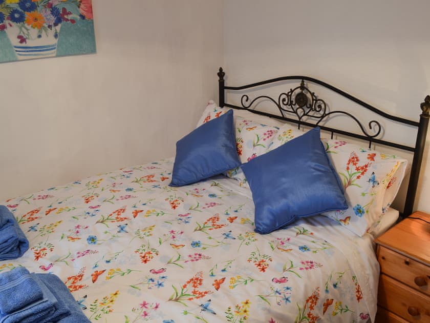 Double bedroom | Wild Flower Cottage, Youlgreave, near Bakewell