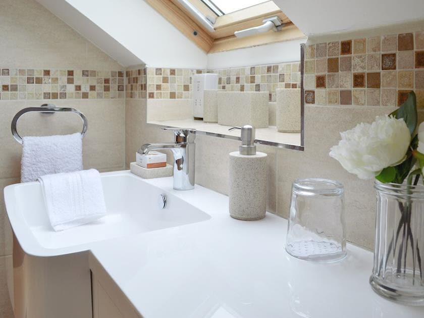 Well presented tiled shower room | Wold View Cottage, Thorpe Bassett, near Malton