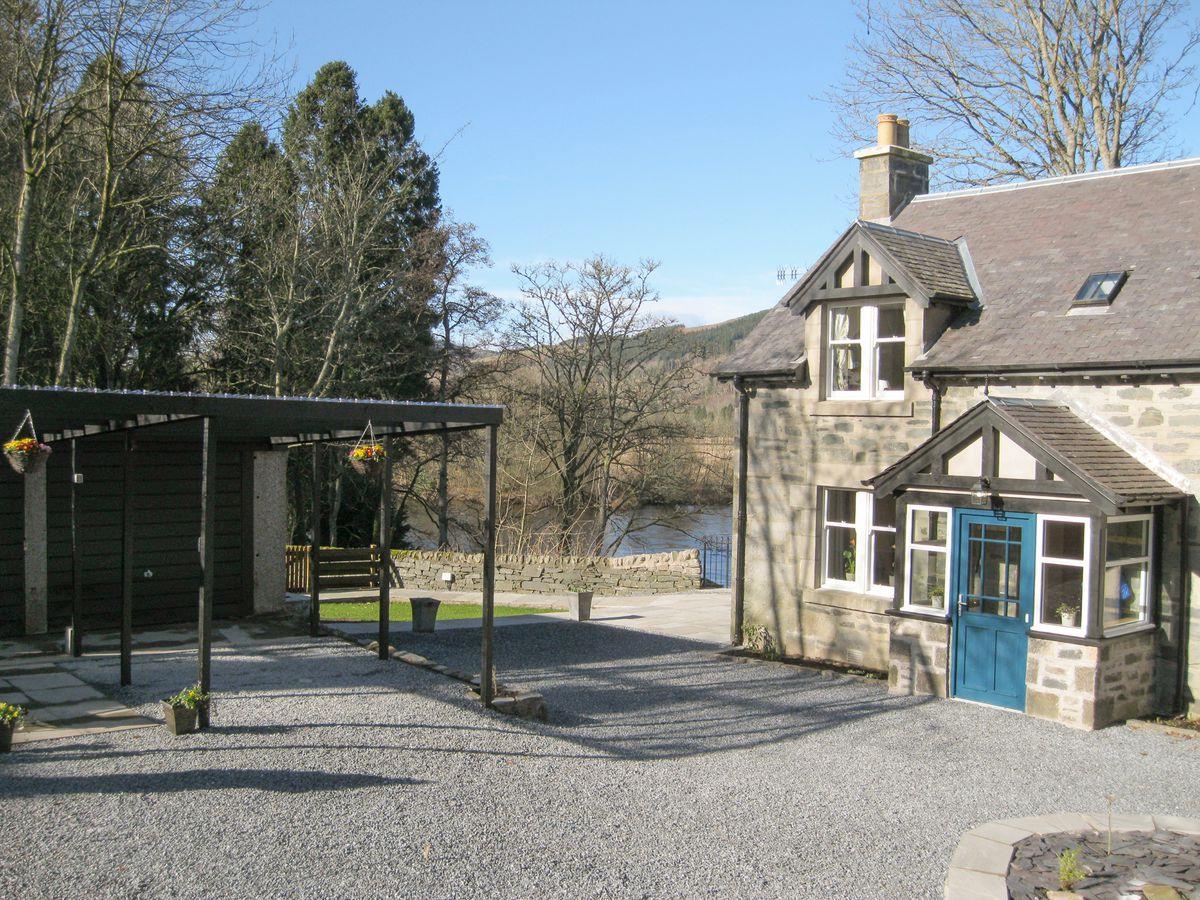 Dunolly Cottage Ref Ukc1555 In Aberfeldy Near Pitlochry