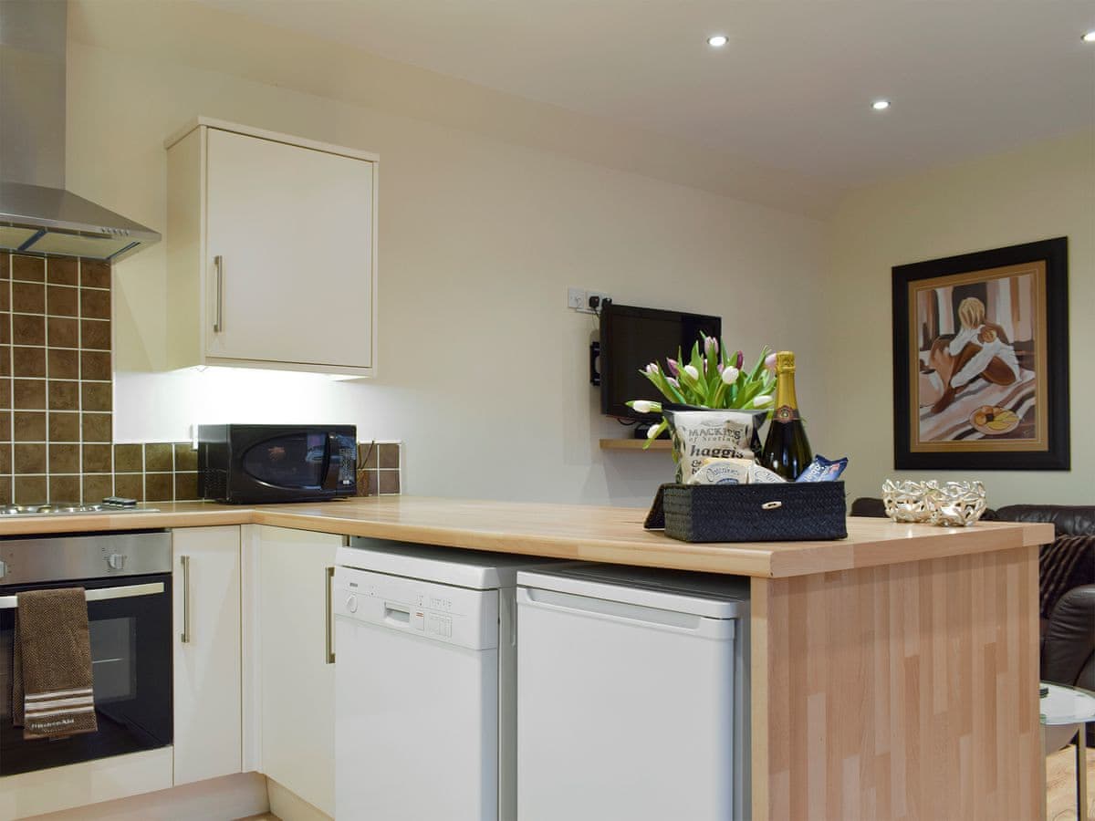 Nether Kinneddar Lodge Cottages - Nether Cottage - Holiday lodge in Central Scotland - Image 5