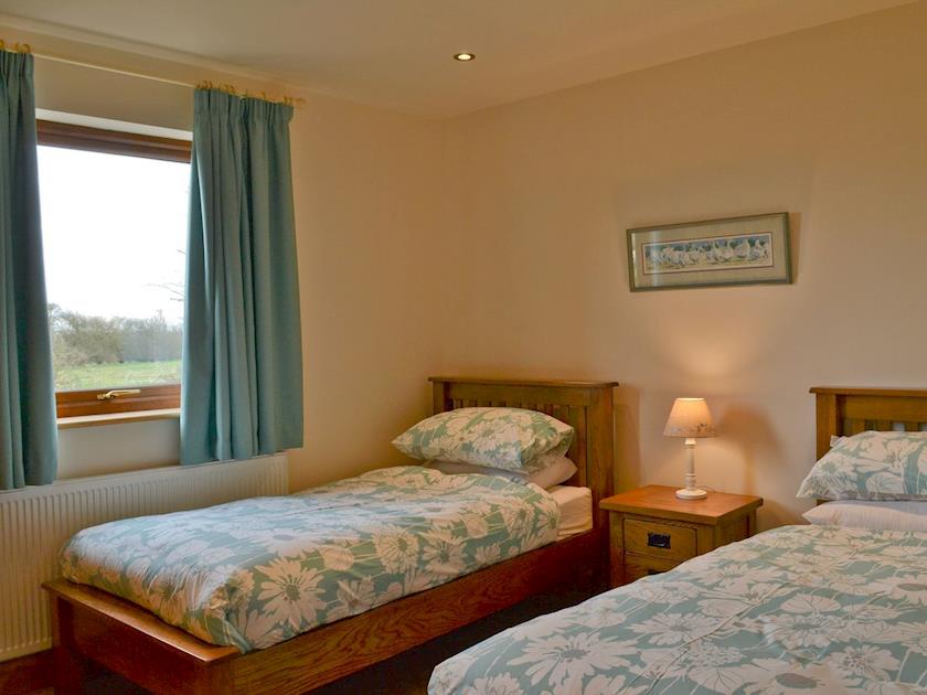Twin bedroom | Bramble Lodge - Faulkers Lakes, Burgh le Marsh, near Skegness