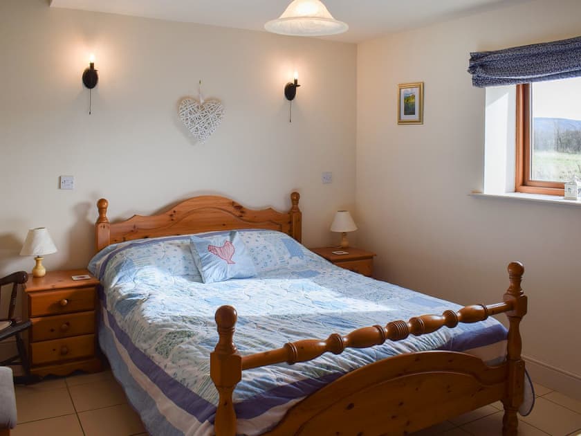 Lovely double bed | Betty’s Byre - Cleveland View Cottages, Easby Grange, near Great Ayton