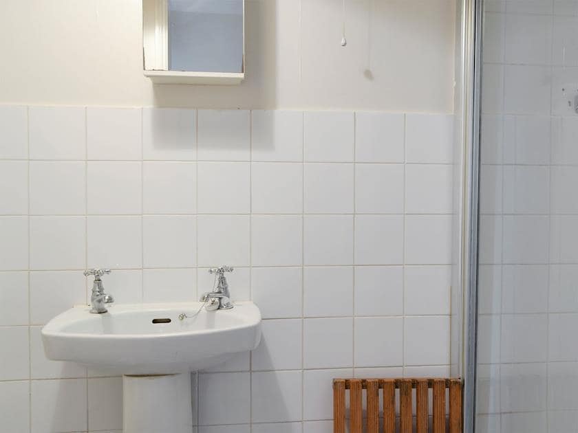 Shower room | The Old Granary, Newent, Forest of Dean