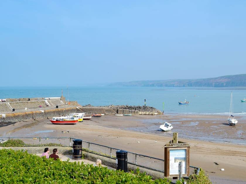 Picturesque surrounding area | Penwig Isaf, New Quay