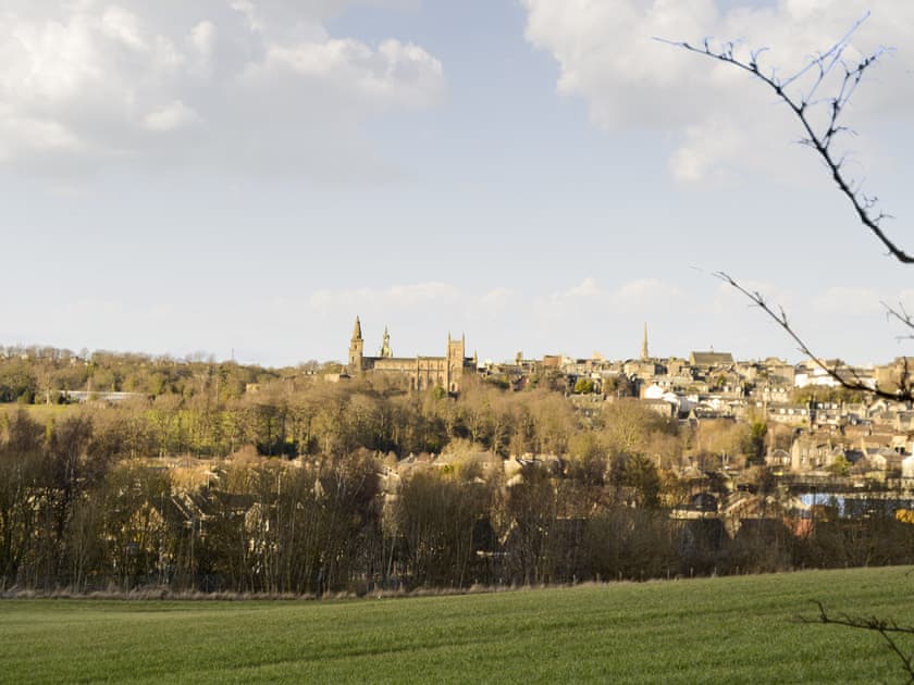Splendid view over Dunfirmline