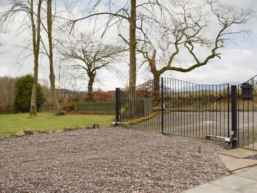 Entrance gates to the holiday property | Kinneddar Cottage, Nether Cottage - Nether Kinneddar Lodge Cottages, Saline, near Dunfermline