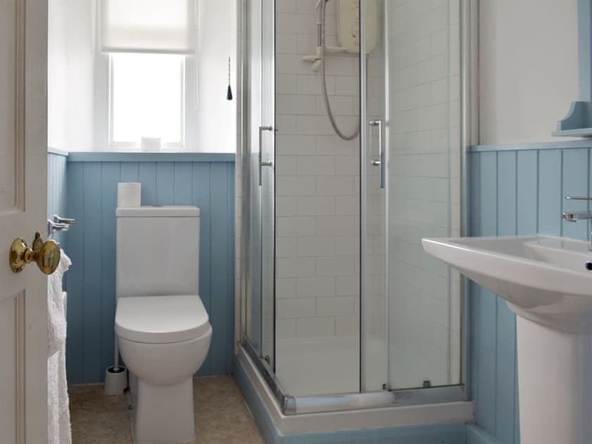 Family shower room | Newrigg, Ambleside