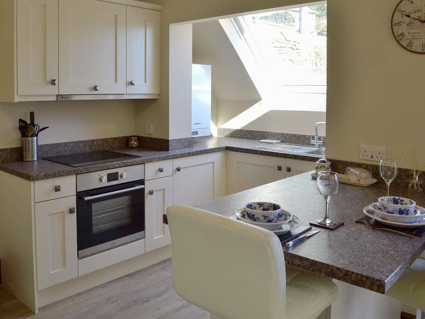 Well equipped kitchen area | Little Hoot, Baslow, near Bakewell