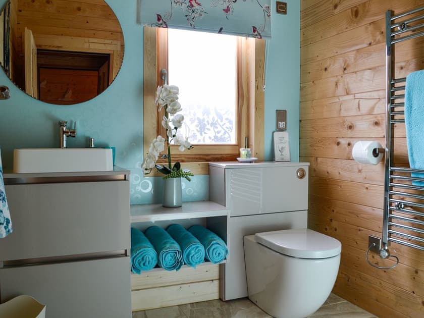 En-suite | Ty Pren, Dyffryn Ardudwy, near Barmouth